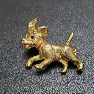 Vintage gold tone puppy dog brooch